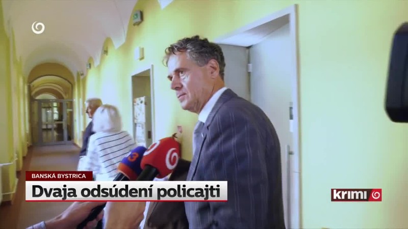Dvaja odsúdení policajti