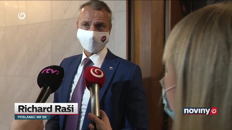 NAKA obvinila exministra Žigu