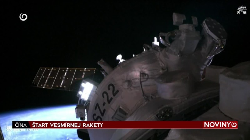 ŠTART VESMÍRNEJ RAKETY