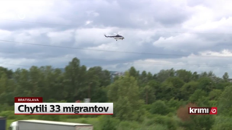 Chytili 33 migrantov