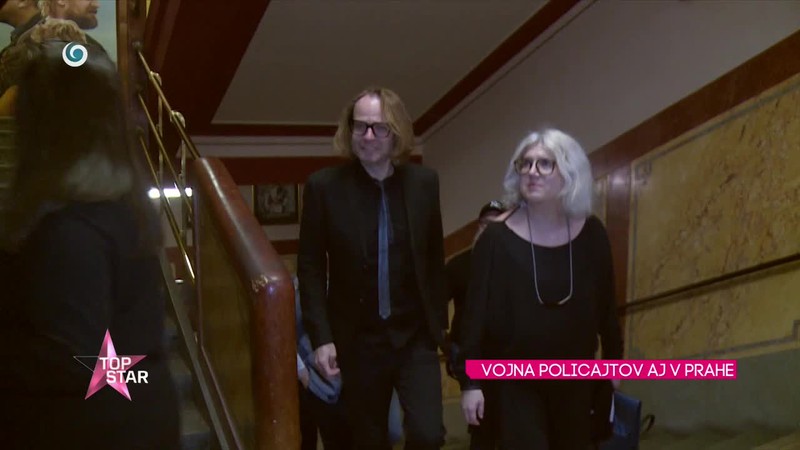 Vojna policajtov aj v Prahe