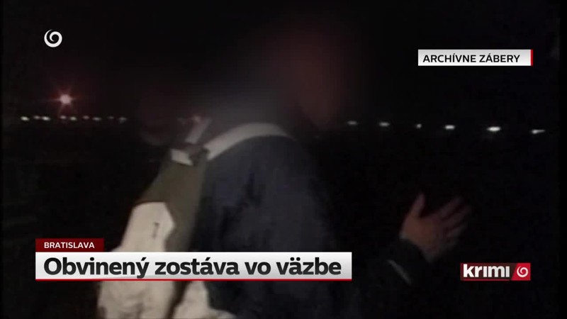 Obvinený zostáva vo väzbe