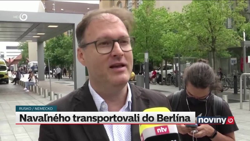 Navaľného transportovali do Berlína