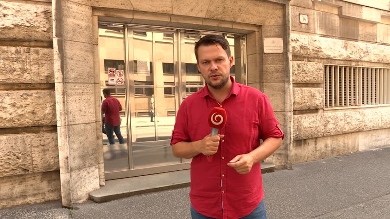 Kauza poisťovne Rapidlife sa zamotáva