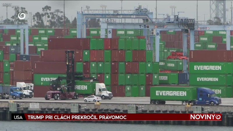 TRUMP PRI CLÁCH PREKROČIL PRÁVOMOC