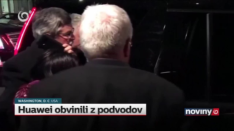 Huawei obvinili z podvodov