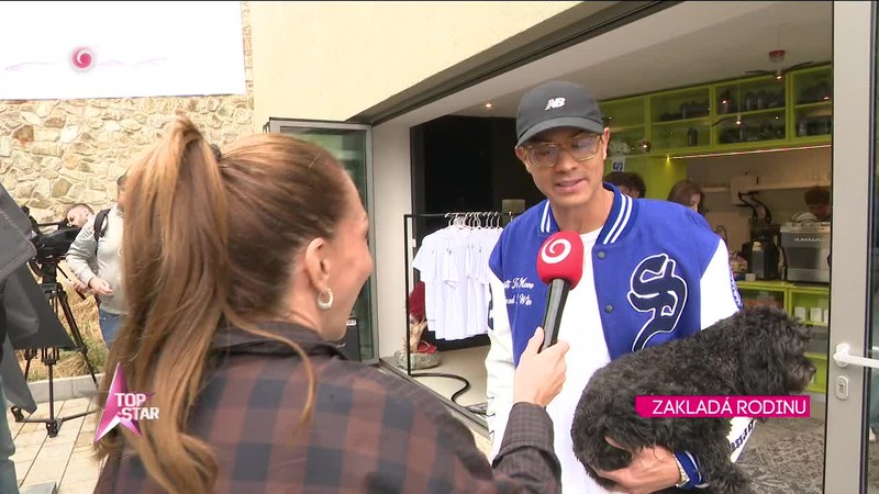 ZAKLADÁ RODINU