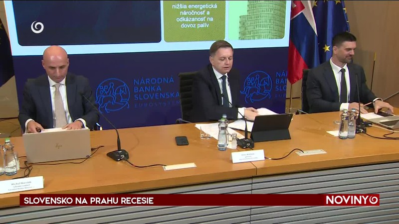 SLOVENSKO NA PRAHU RECESIE