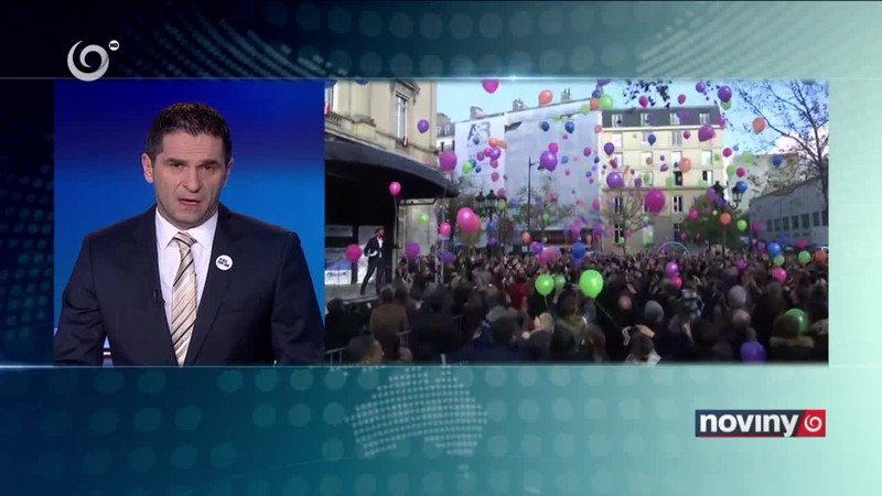 Spomienka na obete útokov v Paríži