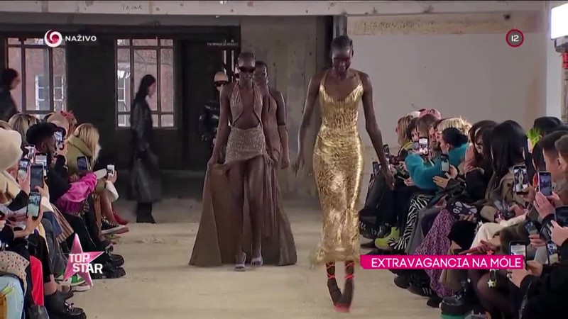 EXTRAVAGANCIA NA MÓLE