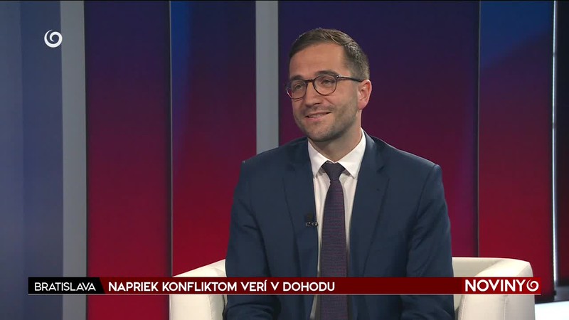 NAPRIEK KONFLIKTOM VERÍ V DOHODU