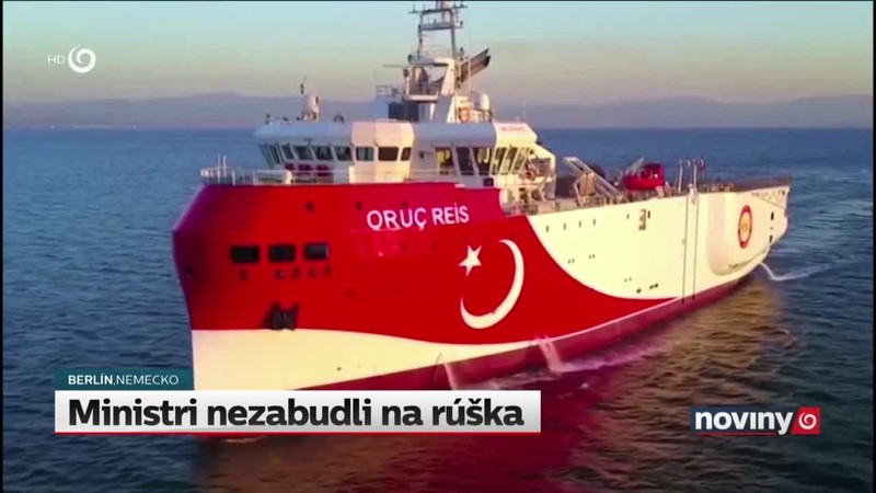 Ministri nezabudli na rúška
