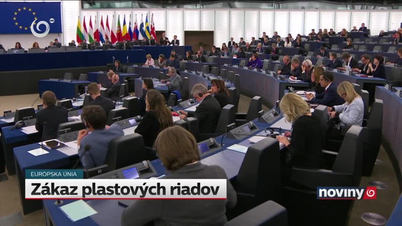 Zákaz plastových riadov