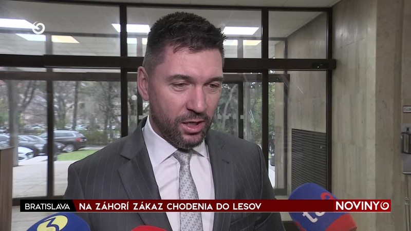 NA ZÁHORÍ ZÁKAZ CHODENIA DO LESOV