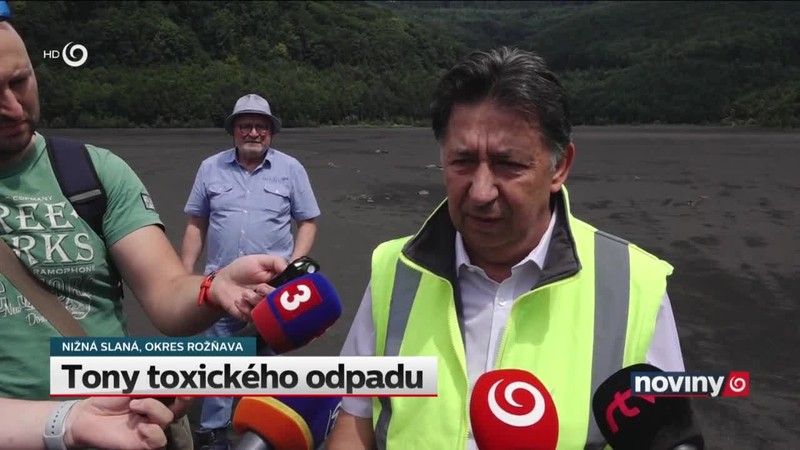 Tony toxického odpadu