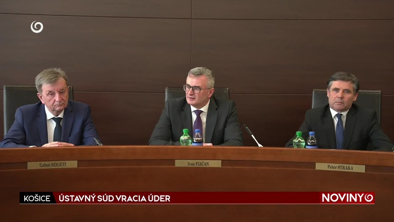 ÚSTAVNÝ SÚD VRACIA ÚDER