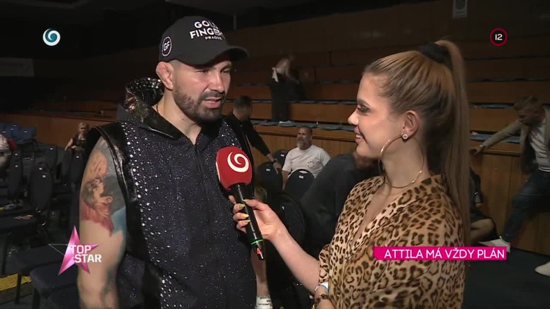 Attila má vždy plán