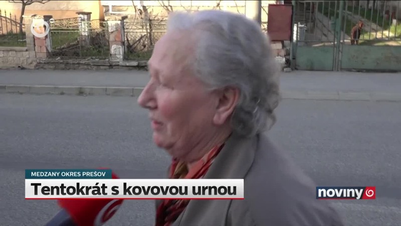 Tentokrát s kovovou urnou