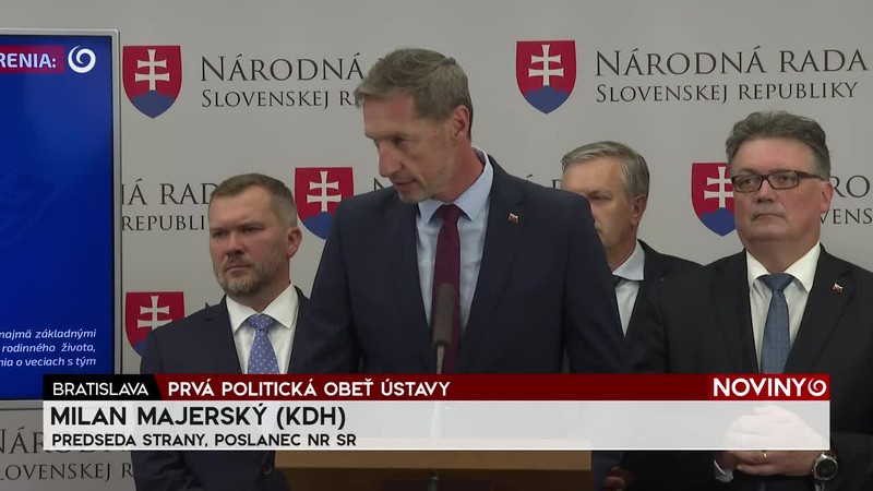 PRVÁ POLITICKÁ OBEŤ ÚSTAVY