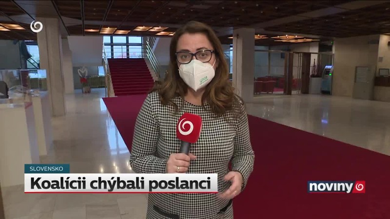 Koalícii chýbali poslanci