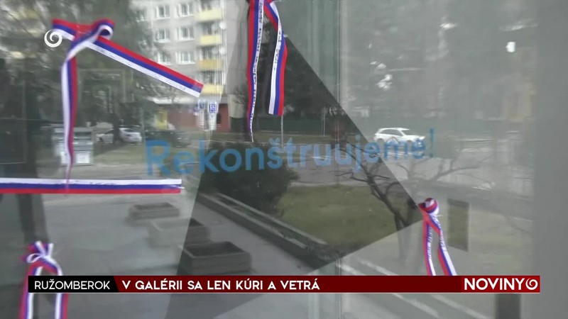 V GALÉRII SA LEN KÚRI A VETRÁ
