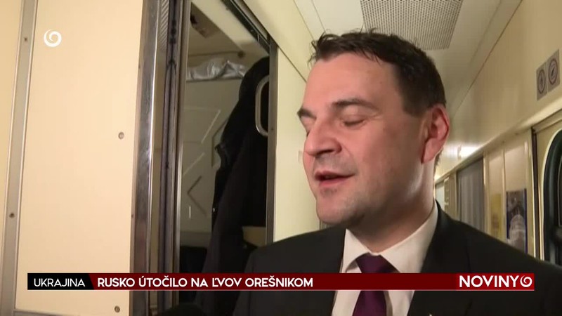 RUSKO ÚTOČILO NA ĽVOV OREŠNIKOM