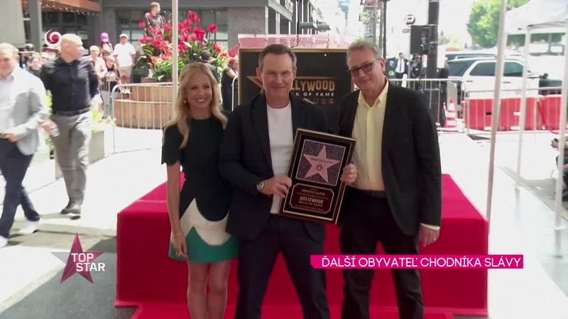 ĎALŠÍ OBYVATEĽ CHODNÍKA SLÁVY