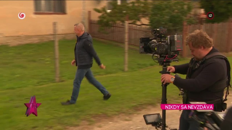 ROZBORIL NIKDY SA NEVZDÁVA