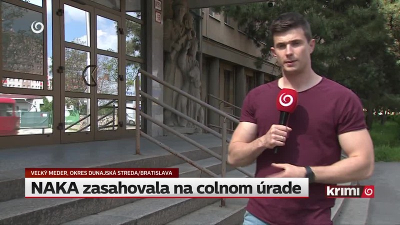 NAKA zasahovala na colnom úrade