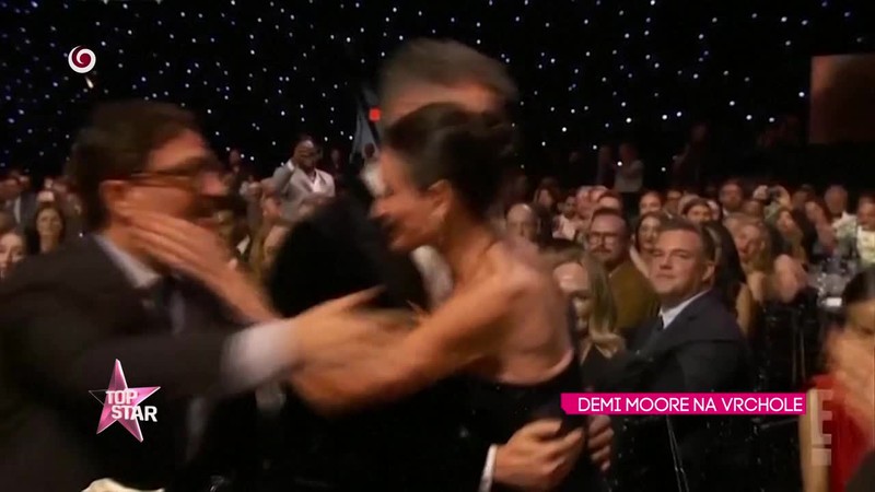 DEMI MOORE NA VRCHOLE