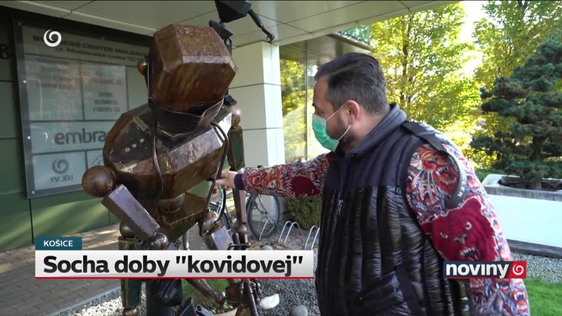 Socha doby "kovidovej"