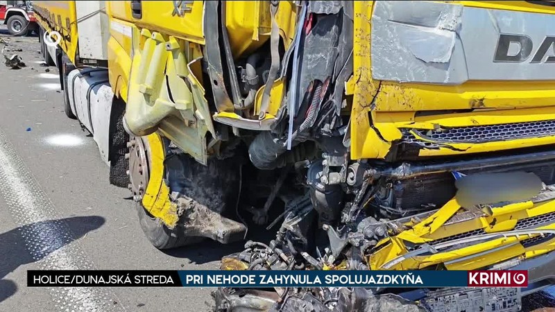 PRI NEHODE ZAHYNULA SPOLUJAZDKYŇA