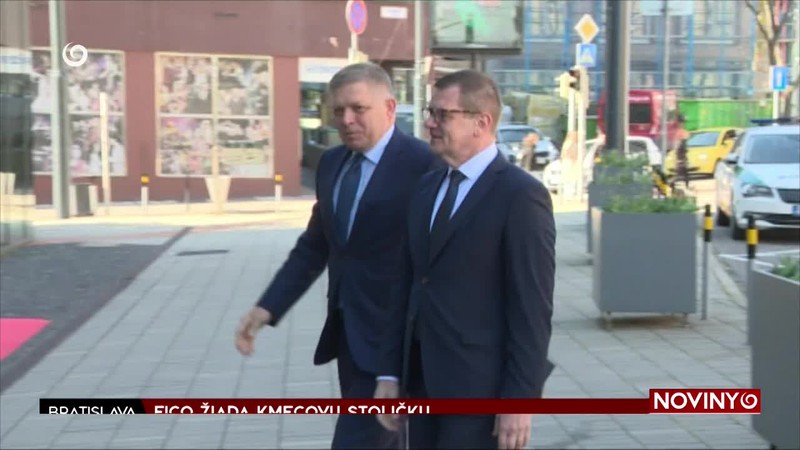 FICO ŽIADA KMECOVU STOLIČKU