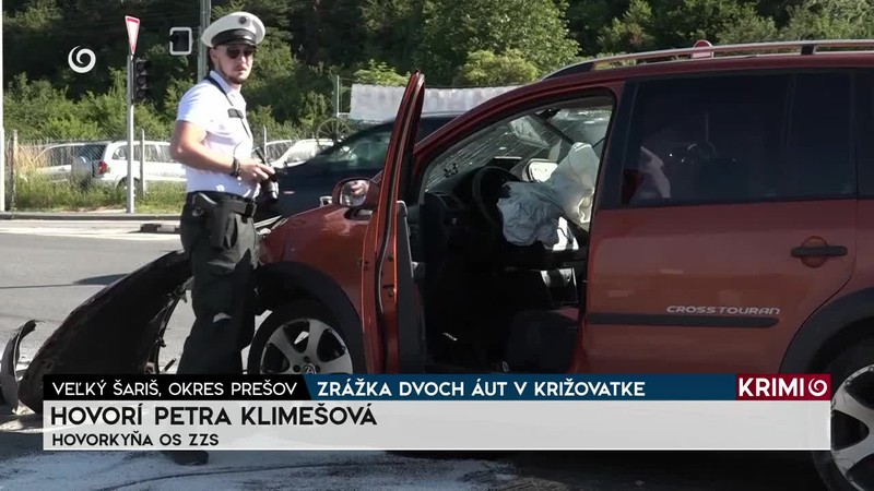 ZRÁŽKA DVOCH ÁUT V KRIŽOVATKE