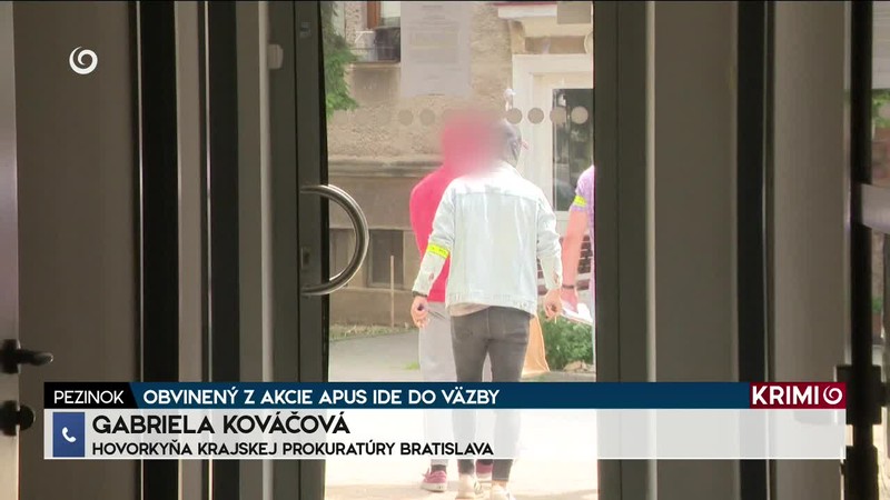 OBVINENÝ Z AKCIE APUS IDE DO VÄZBY