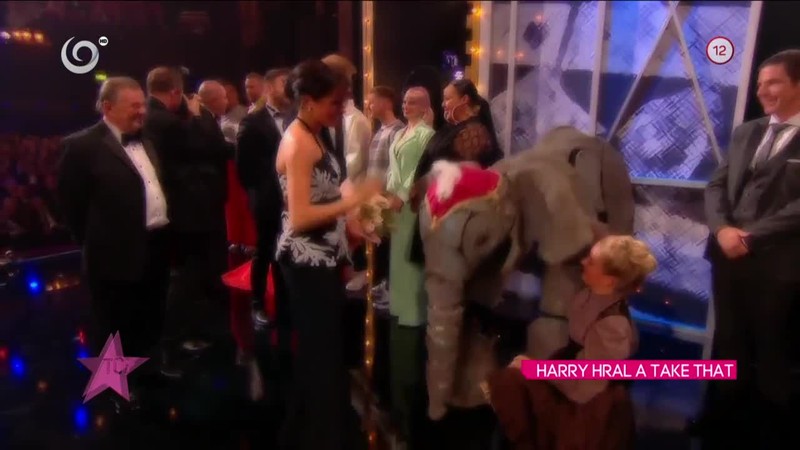 HARRY HRAL A TAKE THAT