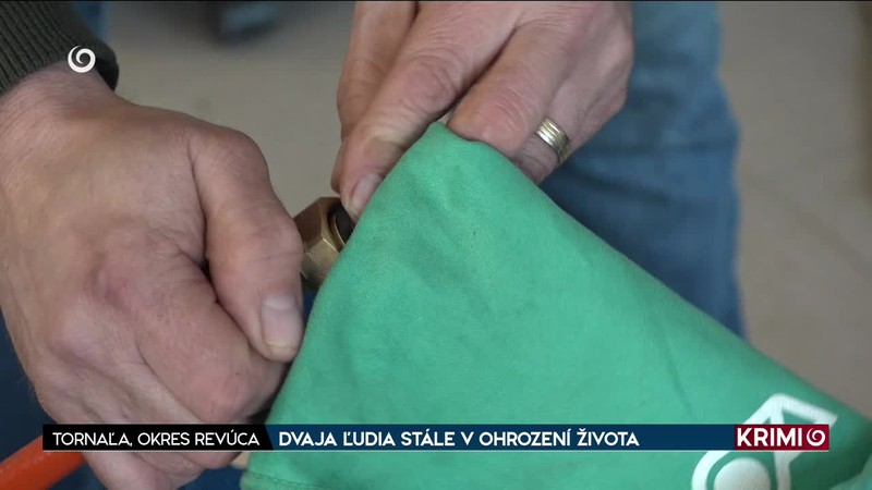 DVAJA ĽUDIA STÁLE V OHROZENÍ ŽIVOTA