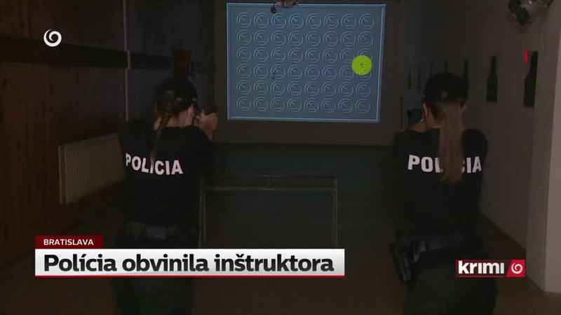 Polícia obvinila inštruktora