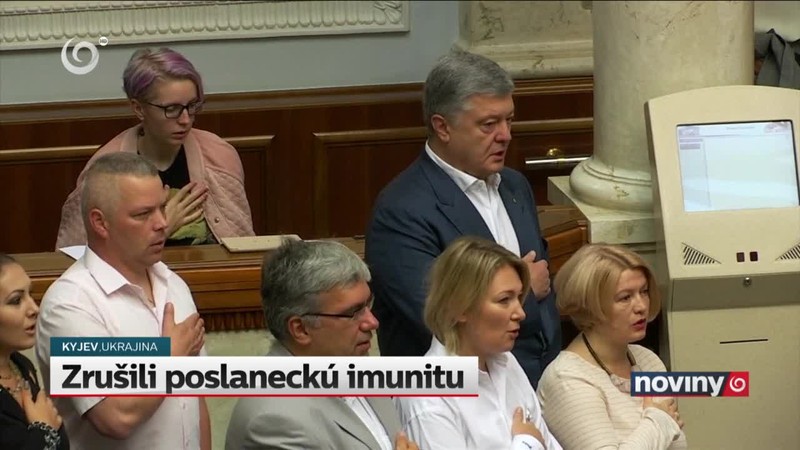 Zrušili poslaneckú imunitu