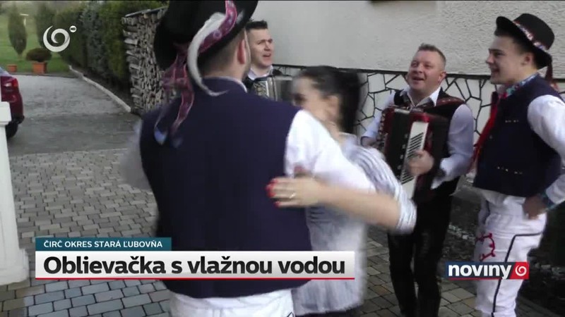 Oblievačka s vlažnou vodou