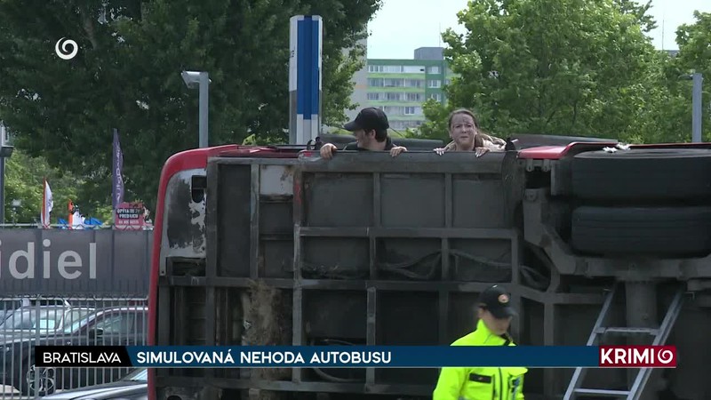 POLICAJT VYNÁŠAL INFORMÁCIE