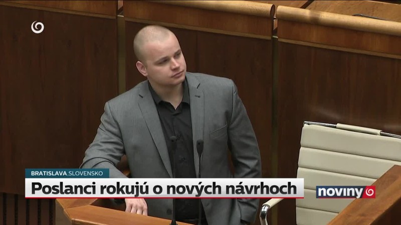 Poslanci rokujú o nových návrhoch