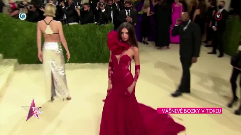 VÁŠNIVÉ BOZKY V TOKIU