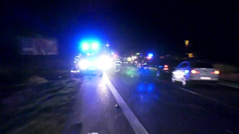 Pri vážnej nehode sa zrazila dodávka s osobným autom. Sedeli v ňom dve deti