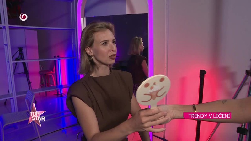 TRENDY V LÍČENÍ