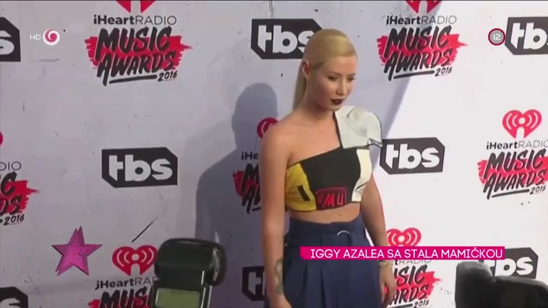 IGGY AZALEA SA STALA MAMIČKOU