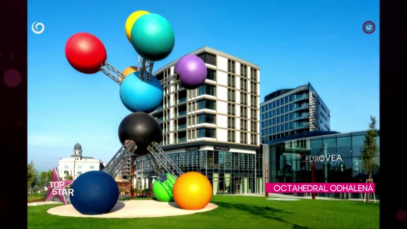 Octahedral odhalená