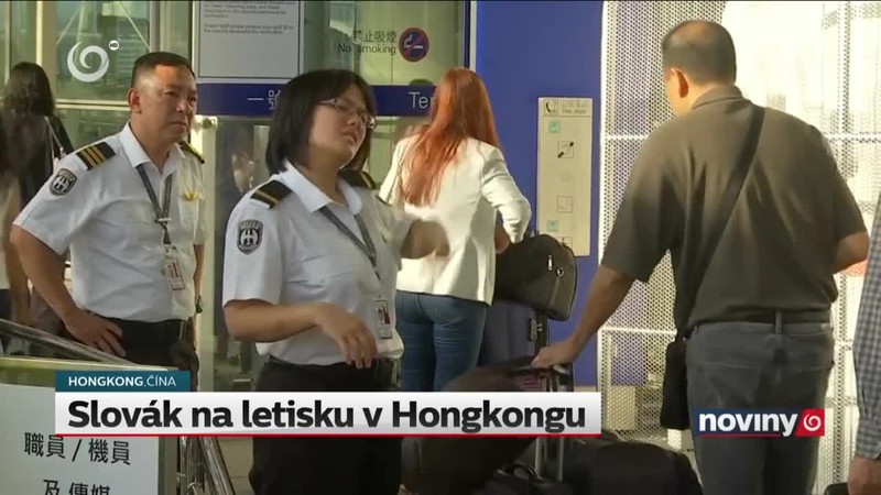 Slovák na letisku v Hongkongu