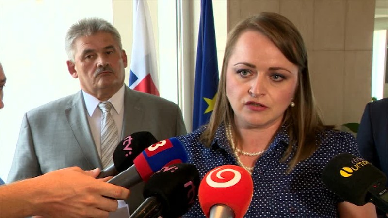Spory o zvyšovanie minimálne mzdy pokračujú. Podnikatelia sú proti