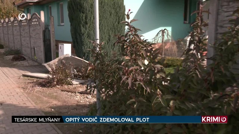 OPITÝ VODIČ ZDEMOLOVAL PLOT
